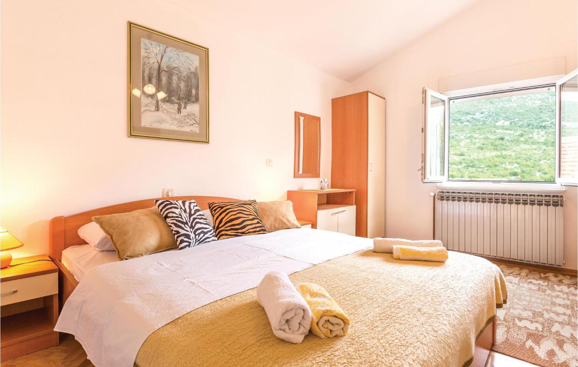 Gorgeous Home In Slivno With Wifi Luaran gambar